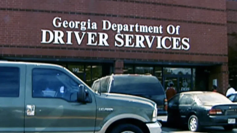 ¿Cómo sacar licencia de conducir en Georgia para indocumentados?